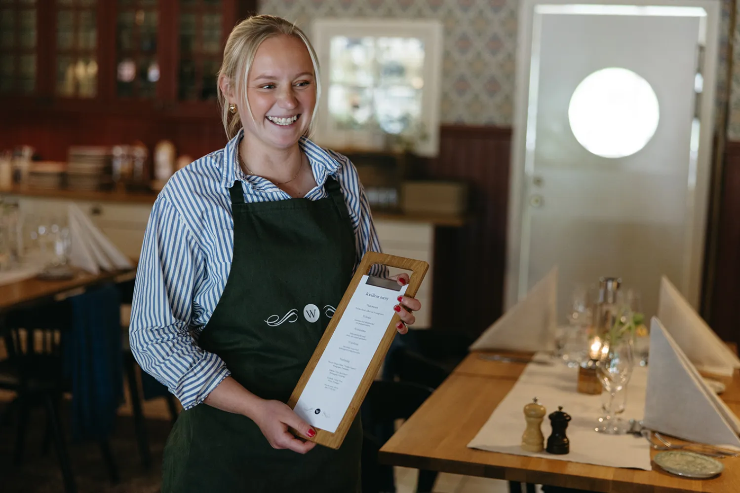 Vår servis i lilla matsalen