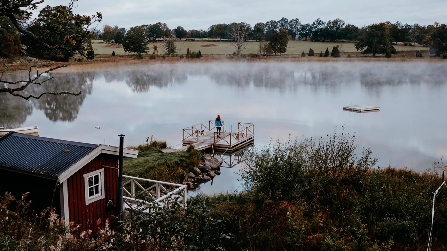 Bastu och brygga bad på  Wallby Säteri och Gårdshotell